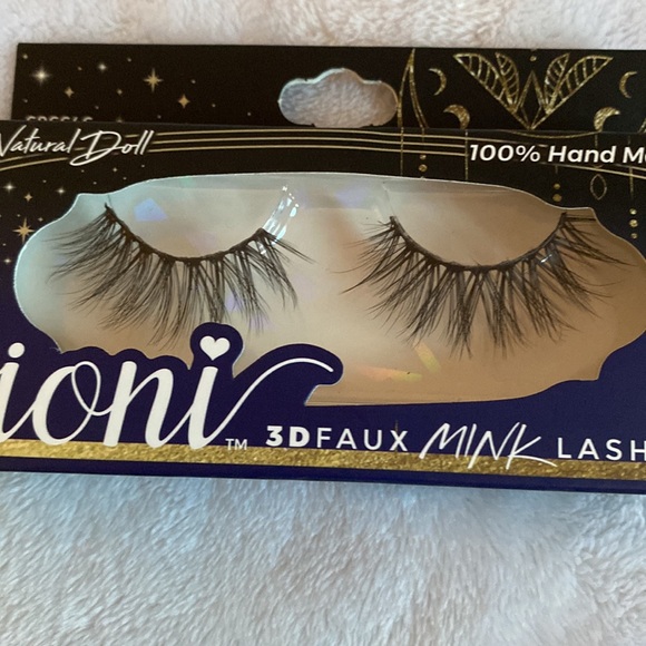 Faux mink lashes - Picture 3 of 3